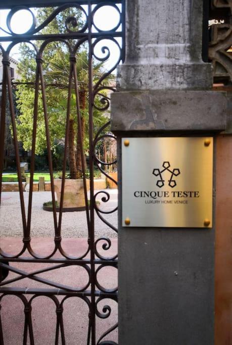 Cinqueteste Luxury Home Venezia Esterno foto